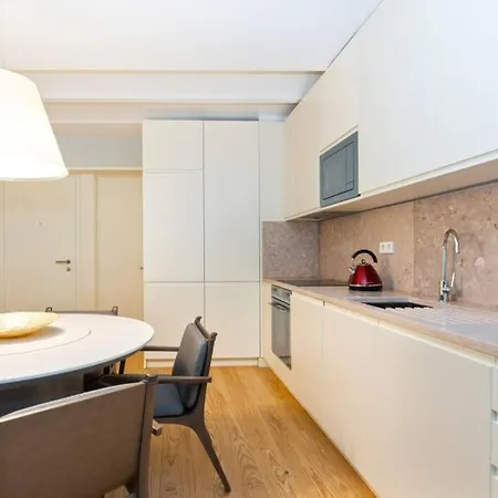 Bairro Alto Premium Апартаменти *